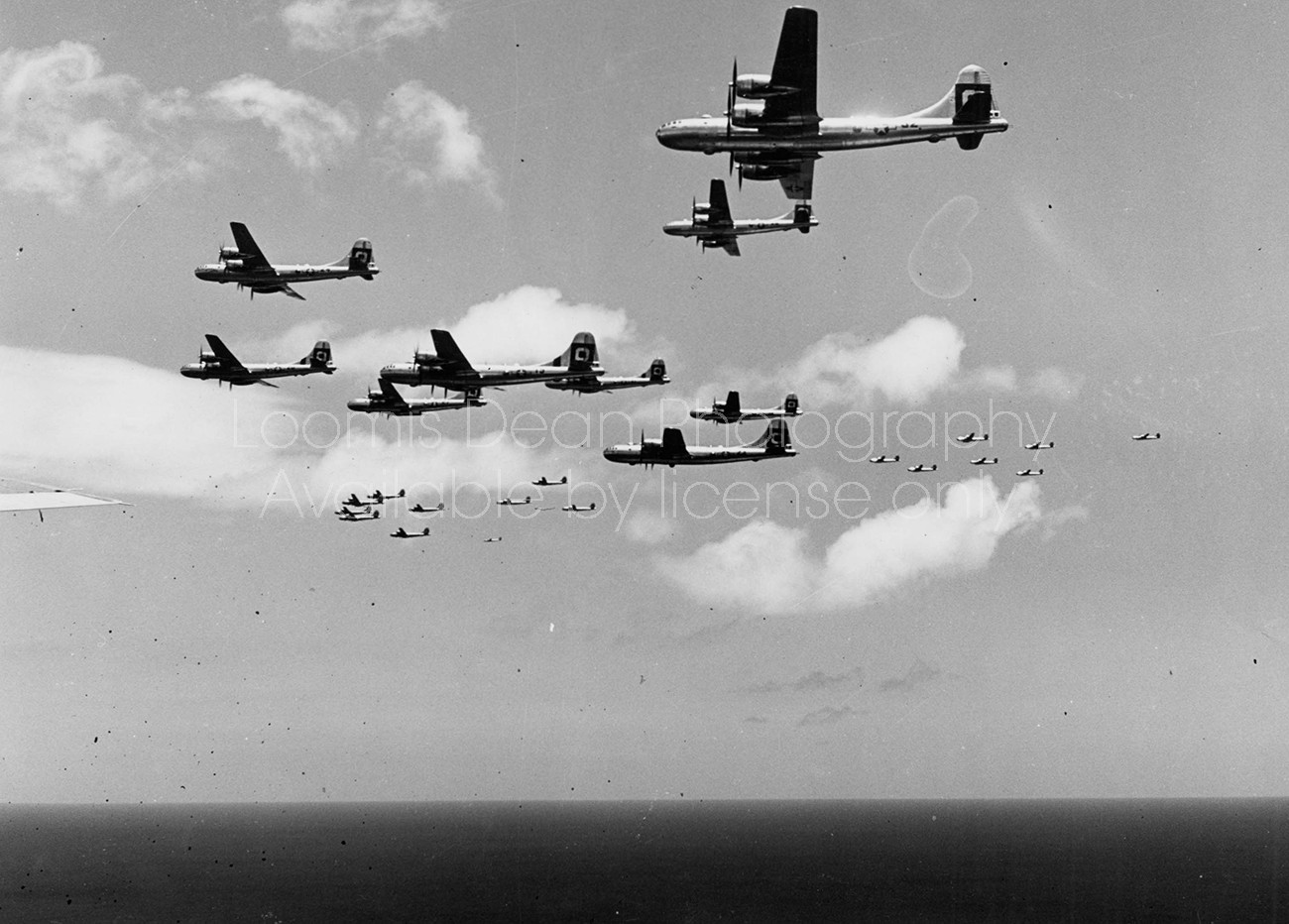 U.S. AIR FORCE B29 FLIGHT FORMATION HEADED FOR JAPAN S 231 