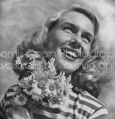 An all American girl modelling on the cover of LIFE.